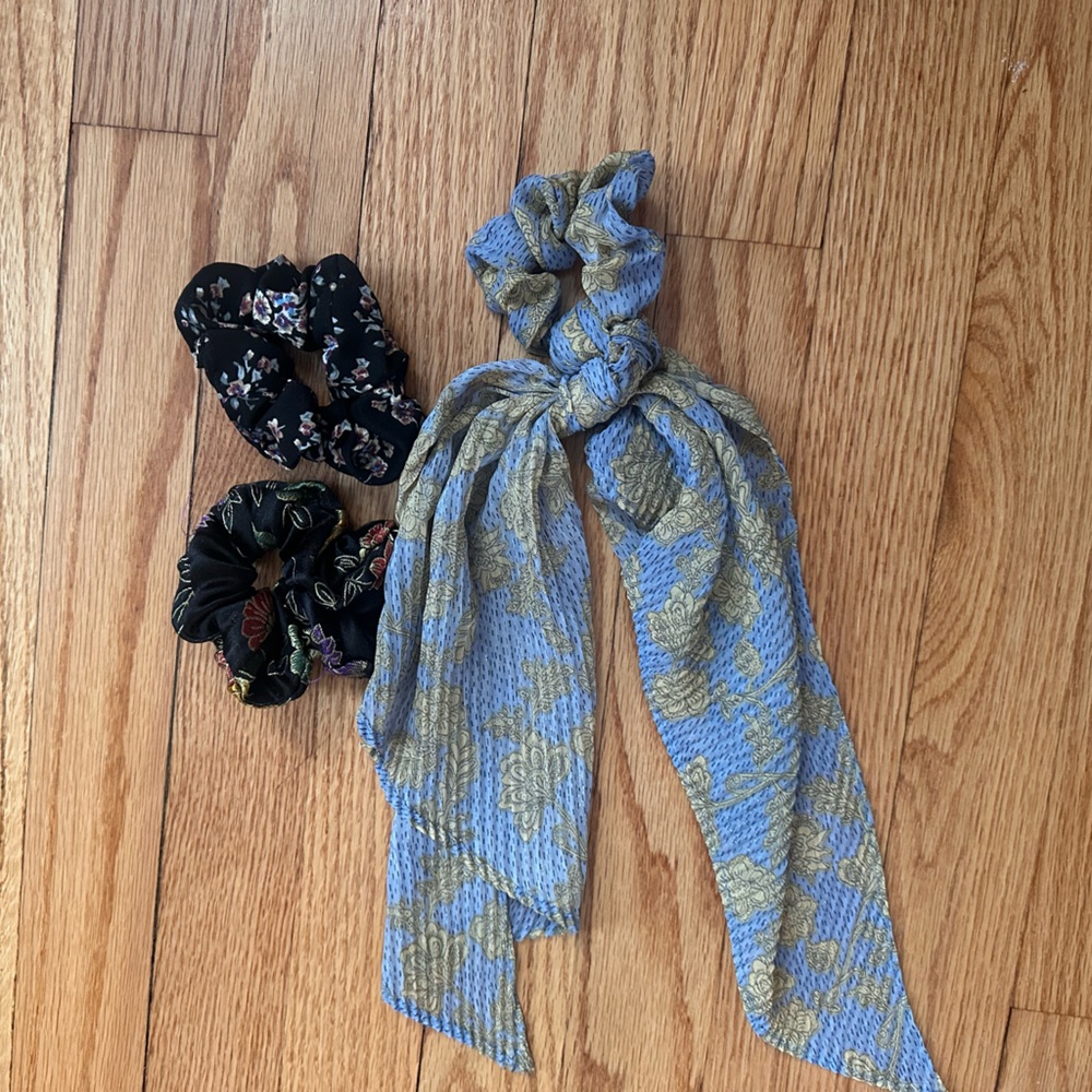 Anthropologie hair ties mix